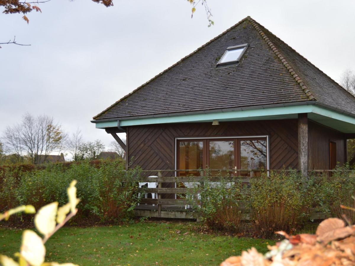 Chalet En Pleine Nature A Orsennes Avec Etang A Proximite, Ideal Pour 6 Personnes Et Animaux Admis - Fr-1-591-170 Kültér fotó