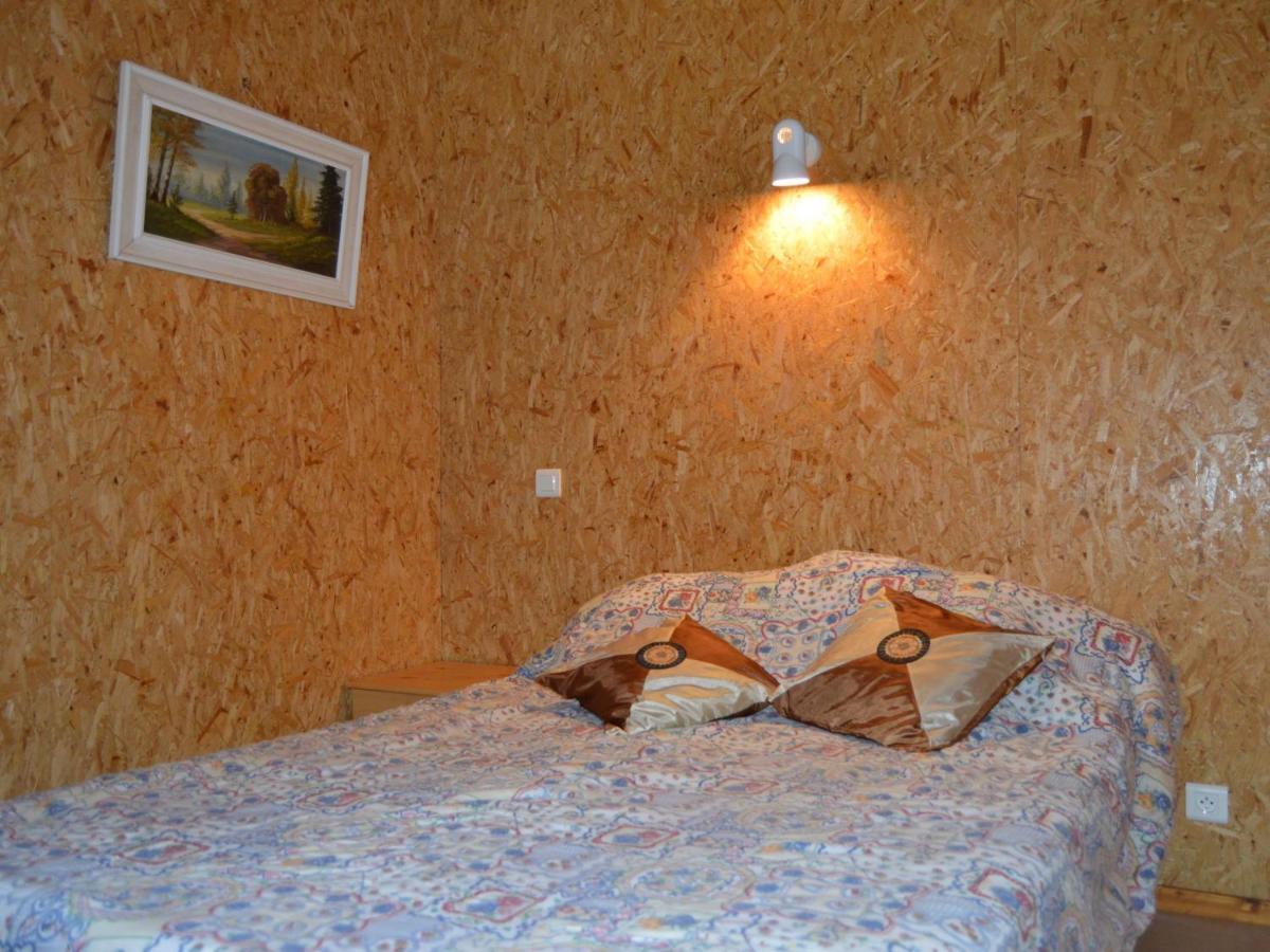 Chalet En Pleine Nature A Orsennes Avec Etang A Proximite, Ideal Pour 6 Personnes Et Animaux Admis - Fr-1-591-170 Kültér fotó